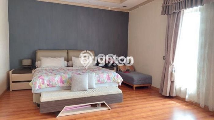 For Sale! Luxury House LT 240m2 Desain Modern di Pantai Indah Kapuk For Sale! Luxury House LT 240m2 Desain Modern di Pantai Indah Kapuk