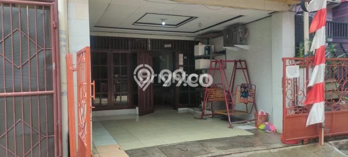 Rumah Luas Asri 4 KT Siap Pakai di Sunter Jakarta Utara Rumah Luas Asri 4 KT Siap Pakai di Sunter Jakarta Utara
