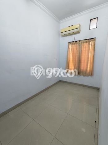 Rumah Modern Cantik 4 Kamar Bisa Langsung Pindah di Duri Kepa Rumah Modern Cantik 4 Kamar Bisa Langsung Pindah di Duri Kepa