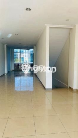 Ruko Bagus Dijual LB 337m2 Lokasi Strategis Jakarta Utara Area Cocok untuk Bisnis Ruko Bagus Dijual LB 337m2 Lokasi Strategis Jakarta Utara Area Cocok untuk Bisnis