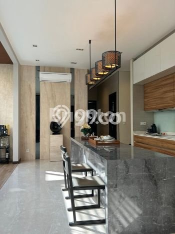 Rumah Elit Modern Tanpa Renovasi di BSD Tangerang Rumah Elit Modern Tanpa Renovasi di BSD Tangerang