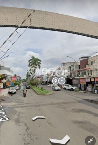 Rumah Mewah LB 1300m2 Siap Pakai Desain Elegan di Taman Surya, Jakarta Barat Rumah Mewah LB 1300m2 Siap Pakai Desain Elegan di Taman Surya, Jakarta Barat