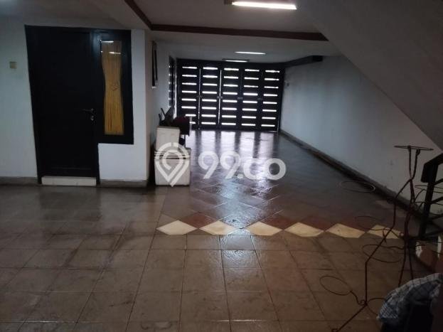 Hunian Elit LB 345m2 Siap Pakai Desain Elegan di Buaran, Jakarta Timur Hunian Elit LB 345m2 Siap Pakai Desain Elegan di Buaran, Jakarta Timur