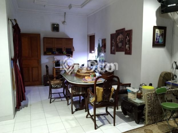 Rumah Elit Modern Tanpa Renovasi di Jelambar Jakarta Barat Rumah Elit Modern Tanpa Renovasi di Jelambar Jakarta Barat