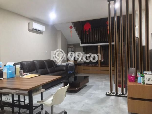 Dijual Ruko di Cengkareng, Luas 337m2m², Area Bisnis, Jalur Strategis Dijual Ruko di Cengkareng, Luas 337m2m², Area Bisnis, Jalur Strategis