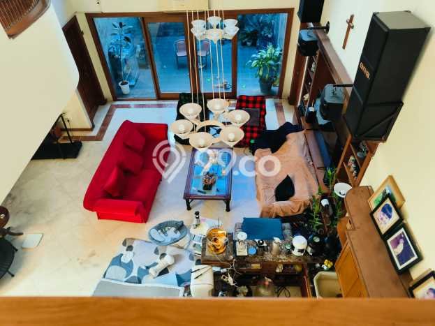 Rumah 4 Kamar Tidur Desain Minimalis di Kawasan Elite Tomang, Jakarta Barat Rumah 4 Kamar Tidur Desain Minimalis di Kawasan Elite Tomang, Jakarta Barat