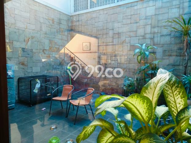 Rumah 4 Kamar Tidur Desain Minimalis di Kawasan Elite Tomang, Jakarta Barat Rumah 4 Kamar Tidur Desain Minimalis di Kawasan Elite Tomang, Jakarta Barat