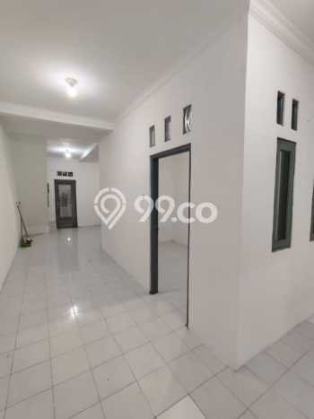 PROPERTI UNGGULAN! Rumah di Tomang, 1 KM, Area Premium, LT 90m² Bangunan 100m² PROPERTI UNGGULAN! Rumah di Tomang, 1 KM, Area Premium, LT 90m² Bangunan 100m²