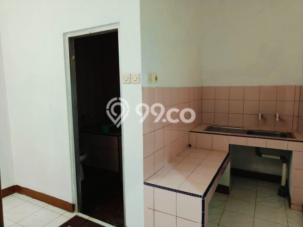 Rumah di Tomang, 3 KT, Lingkungan Premium, LT 75m² LB 100m² Rumah di Tomang, 3 KT, Lingkungan Premium, LT 75m² LB 100m²