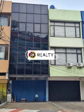 AREA KOMERSIAL! Ruko Disewakan di Harmoni, Luas 225m², Area Strategis, Siap Usaha AREA KOMERSIAL! Ruko Disewakan di Harmoni, Luas 225m², Area Strategis, Siap Usaha