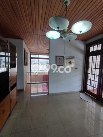 Rumah Area Strategis kawasan Tomang, Jakarta Barat, Luas 324m² LB 400m² Rumah Area Strategis kawasan Tomang, Jakarta Barat, Luas 324m² LB 400m²