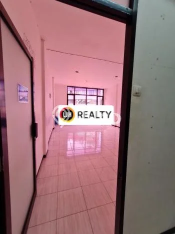 AREA KOMERSIAL! Ruko Disewakan di Harmoni, Luas 225m², Area Strategis, Siap Usaha AREA KOMERSIAL! Ruko Disewakan di Harmoni, Luas 225m², Area Strategis, Siap Usaha