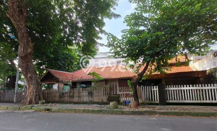 Rumah Elit LB 200m2 Siap Pakai Desain Elegan di Tomang, Jakarta Barat Rumah Elit LB 200m2 Siap Pakai Desain Elegan di Tomang, Jakarta Barat