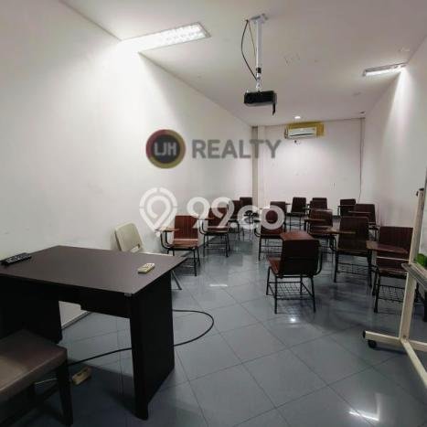 Gudang Komersial Dijual di Penjaringan Jakarta Utara LT 1001m2 & LB 2300m2 Gudang Komersial Dijual di Penjaringan Jakarta Utara LT 1001m2 & LB 2300m2