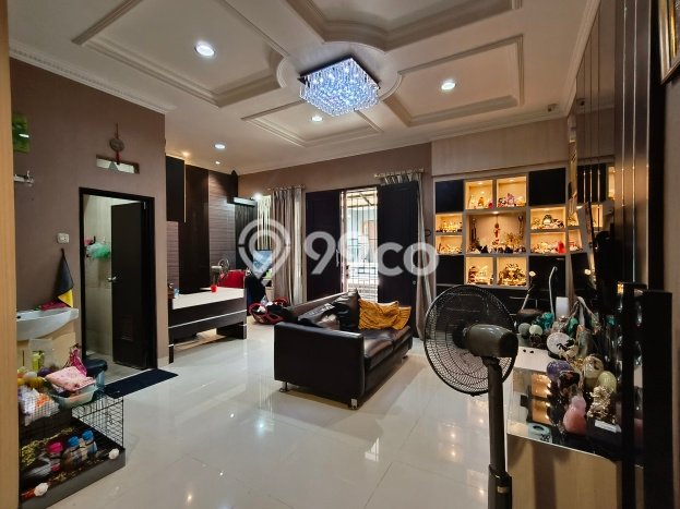 Hunian Elit LB 231m2 Siap Pakai Desain Elegan di Tomang, Jakarta Barat Hunian Elit LB 231m2 Siap Pakai Desain Elegan di Tomang, Jakarta Barat