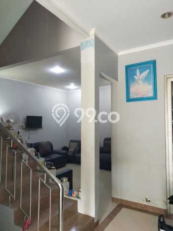 Ready to Use! Premium House LT 135m2 Desain Modern di Tomang Ready to Use! Premium House LT 135m2 Desain Modern di Tomang