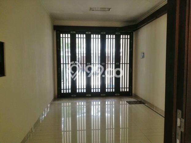 Rumah Elit Modern Tanpa Renovasi di Sleman Yogyakarta Rumah Elit Modern Tanpa Renovasi di Sleman Yogyakarta