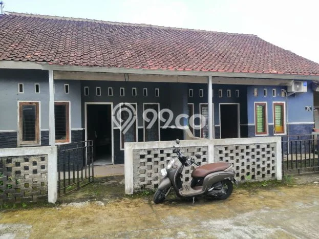 Disewakan Rumah Konsep Minimalis di Tegalrejo Yogyakarta dengan 2 KT Disewakan Rumah Konsep Minimalis di Tegalrejo Yogyakarta dengan 2 KT
