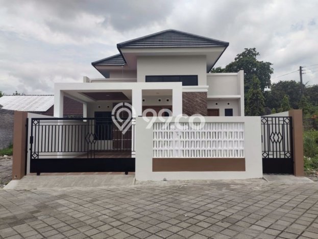 Rumah Modern 3 KT di Sleman Yogyakarta Unfurnished Rumah Modern 3 KT di Sleman Yogyakarta Unfurnished