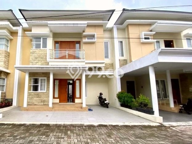 Dijual Rumah Premium dengan Fasilitas Sekitar Komplit di Mlati, Sleman Dijual Rumah Premium dengan Fasilitas Sekitar Komplit di Mlati, Sleman