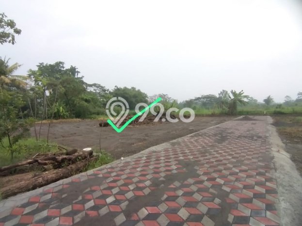 Dijual Tanah Kawasan Ngaglik, Luas 123m², Kawasan Asri Dijual Tanah Kawasan Ngaglik, Luas 123m², Kawasan Asri