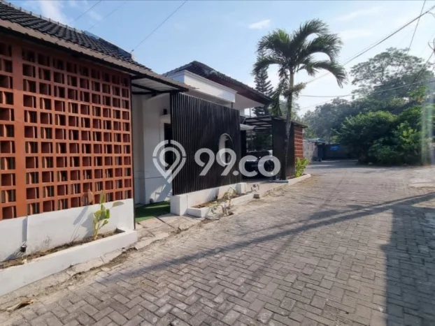 Jual Rumah Minimalis Bagus Punya 6 KT di Depok Sleman SHM Jual Rumah Minimalis Bagus Punya 6 KT di Depok Sleman SHM