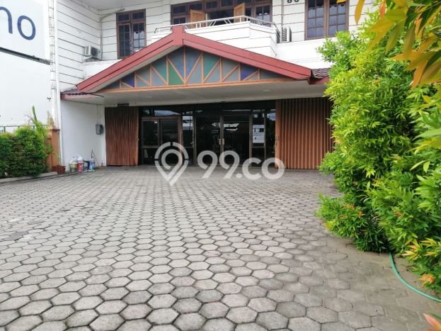 Ruko Disewa di Umbulharjo, Yogyakarta, LT 650m2 / LB 220m2 Ruko Disewa di Umbulharjo, Yogyakarta, LT 650m2 / LB 220m2