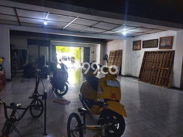 Komersial untuk disewa di Umbulharjo punya LT 156m2 & LB 116m2 harga sewa kompetitif Komersial untuk disewa di Umbulharjo punya LT 156m2 & LB 116m2 harga sewa kompetitif
