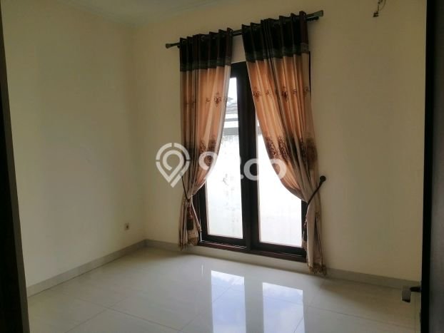 Rumah Elit Modern Tanpa Renovasi di Sleman Yogyakarta Rumah Elit Modern Tanpa Renovasi di Sleman Yogyakarta