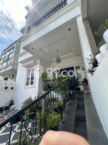 Rumah Luxury Modern Siap Huni di Ragunan Jakarta Selatan Rumah Luxury Modern Siap Huni di Ragunan Jakarta Selatan