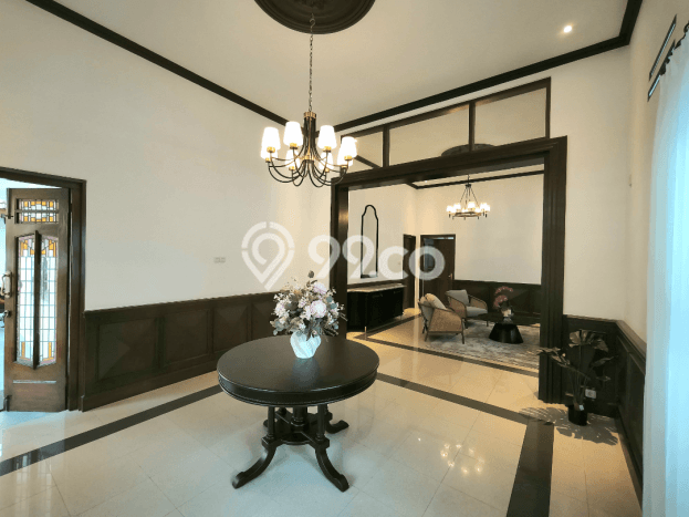 Rumah Eksklusif Siap Huni LT 650m2 di Menteng, Jakarta Pusat Rumah Eksklusif Siap Huni LT 650m2 di Menteng, Jakarta Pusat