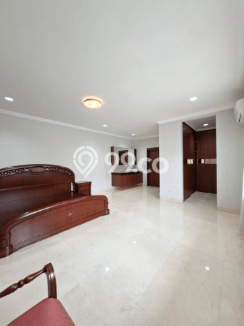 Ready to Use! Premium House LT 410m2 Desain Elegan di Pondok Indah Ready to Use! Premium House LT 410m2 Desain Elegan di Pondok Indah