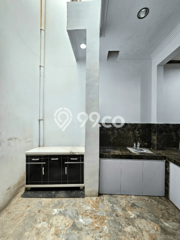 Dijual Rumah Premium dengan Fasilitas Sekitar Lengkap di Cinere, Depok Dijual Rumah Premium dengan Fasilitas Sekitar Lengkap di Cinere, Depok