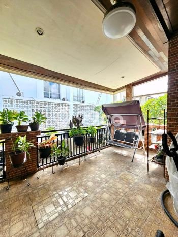Rumah Elit LB 150m2 Siap Pakai Desain Elegan di Pondok Labu, Jakarta Selatan Rumah Elit LB 150m2 Siap Pakai Desain Elegan di Pondok Labu, Jakarta Selatan