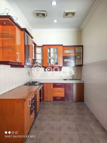 Dijual Rumah Mewah Elegan Dengan View Cantik di Solo Baru, Surakarta Dijual Rumah Mewah Elegan Dengan View Cantik di Solo Baru, Surakarta