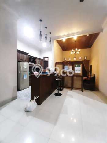 For Sale! Luxury House LT 221m2 Desain Elegan di Bekasi For Sale! Luxury House LT 221m2 Desain Elegan di Bekasi