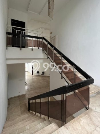 Hunian Super Mewah dengan Akses Paling Strategis di Kemang, Jakarta Selatan Hunian Super Mewah dengan Akses Paling Strategis di Kemang, Jakarta Selatan