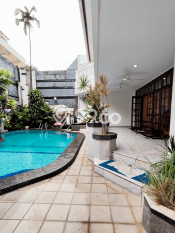 Rumah Bagus Disewakan di Pondok Indah, Jakarta Selatan LT 600m2, LB 800m2 Rumah Bagus Disewakan di Pondok Indah, Jakarta Selatan LT 600m2, LB 800m2