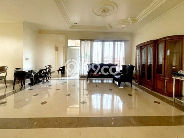 Hunian Elit LB 650m2 Siap Pakai Desain Elegan di Tangerang Kota, Tangerang Hunian Elit LB 650m2 Siap Pakai Desain Elegan di Tangerang Kota, Tangerang