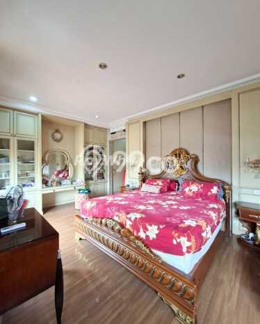 Rumah Luxury Modern Siap Huni di Pondok Indah Jakarta Selatan Rumah Luxury Modern Siap Huni di Pondok Indah Jakarta Selatan
