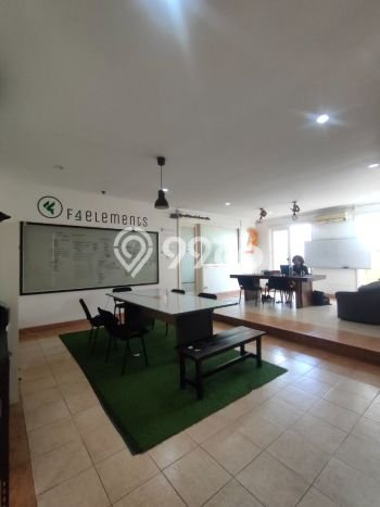 Siap Huni Rumah Mewah 10 Kamar di Cilandak Dekat ke Mana Pun Siap Huni Rumah Mewah 10 Kamar di Cilandak Dekat ke Mana Pun