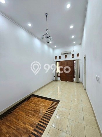 Rumah Elit LB 220m2 Siap Huni Desain Elegan di Gandaria, Jakarta Selatan Rumah Elit LB 220m2 Siap Huni Desain Elegan di Gandaria, Jakarta Selatan
