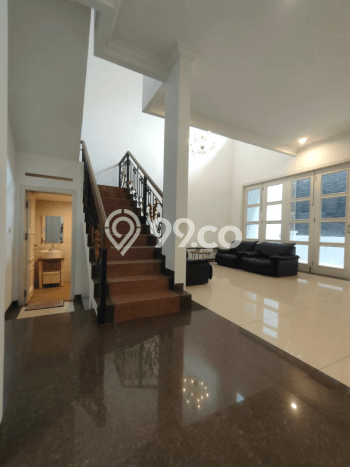 For Sale! Luxury House LT 350m2 Desain Elegan di Lebak Bulus For Sale! Luxury House LT 350m2 Desain Elegan di Lebak Bulus