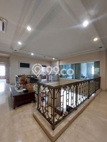 Hot Offer Hunian Premium Ideal dan Luas di Kebayoran Baru, Jakarta Selatan Hot Offer Hunian Premium Ideal dan Luas di Kebayoran Baru, Jakarta Selatan