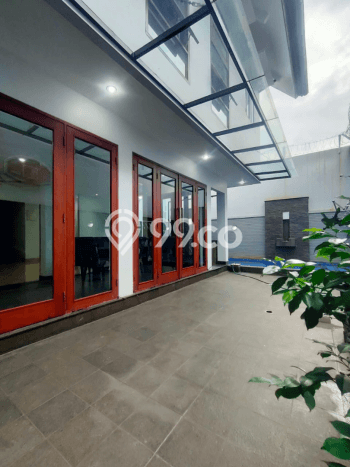 Dijual Rumah Premium dengan Fasilitas Sekitar Lengkap di Cilandak, Jakarta Selatan Dijual Rumah Premium dengan Fasilitas Sekitar Lengkap di Cilandak, Jakarta Selatan