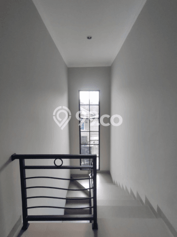 For Sale Rumah 3 Kamar Lokasi Ideal Nyaman dan Strategis di Cinere For Sale Rumah 3 Kamar Lokasi Ideal Nyaman dan Strategis di Cinere