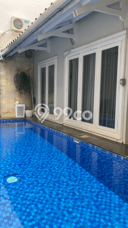 Rumah Elit Modern Tanpa Renovasi di Lebak Bulus Jakarta Selatan Rumah Elit Modern Tanpa Renovasi di Lebak Bulus Jakarta Selatan