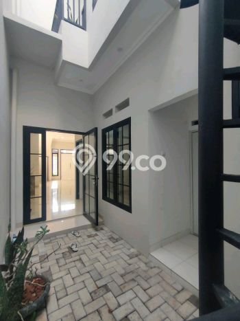 Jual Rumah Bagus Siap Huni LB 135m2 di Cinere, Depok Jual Rumah Bagus Siap Huni LB 135m2 di Cinere, Depok