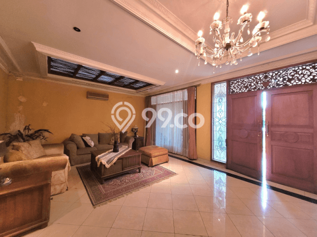 Ready to Use! Luxury House LT 850m2 Desain Modern di Gandaria Ready to Use! Luxury House LT 850m2 Desain Modern di Gandaria