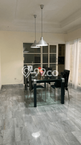 Rumah Elit Modern Tanpa Renovasi di Lebak Bulus Jakarta Selatan Rumah Elit Modern Tanpa Renovasi di Lebak Bulus Jakarta Selatan